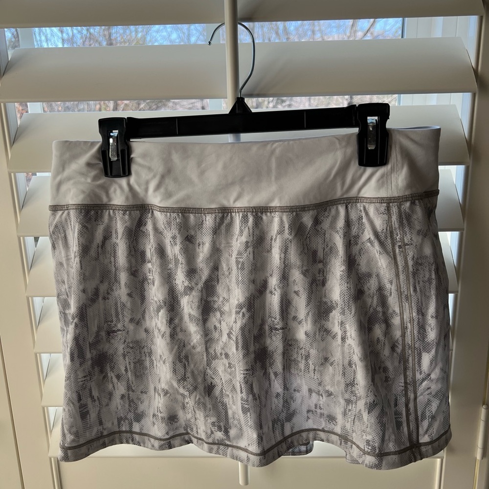 Pace rival mid rise skirt